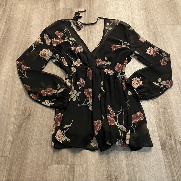 Final Touch black romper with pink & mauve flower detail with long sleeves - Picture 3 of 7